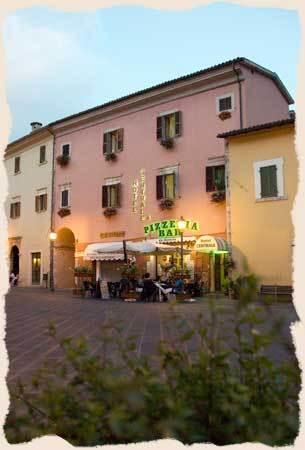 Hotel Centrale *